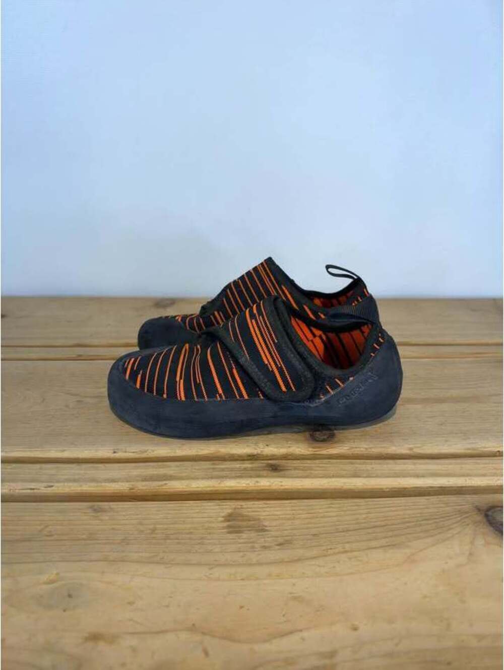 Climb X Climbing Shoes US Size 2Y EU 33